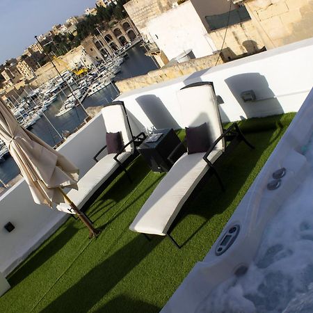 Budget Room 1 Floor Private Bathroom Ground Floor Birgu Eksteriør billede
